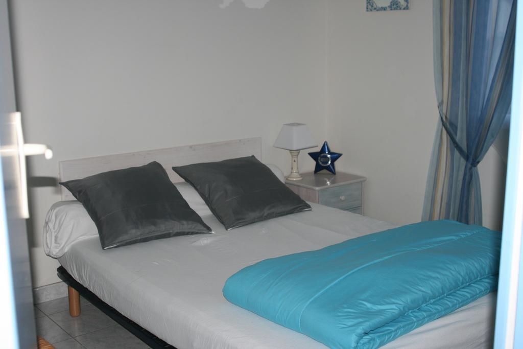 La Doris Villa Saint-Pair-sur-Mer Exteriör bild